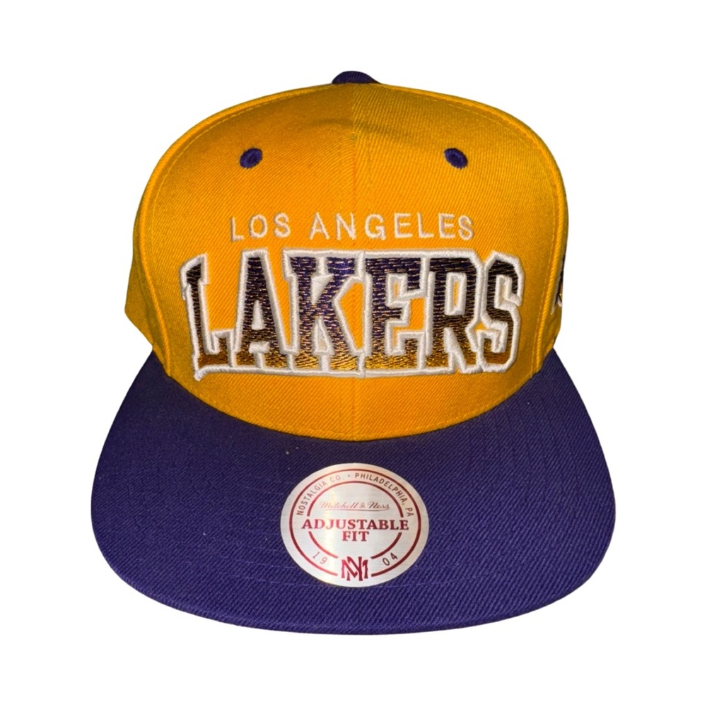 LA Lakers Snapback Hat: NEW: Mitchell & Ness: KOBE: Lebron: Magic: NBA